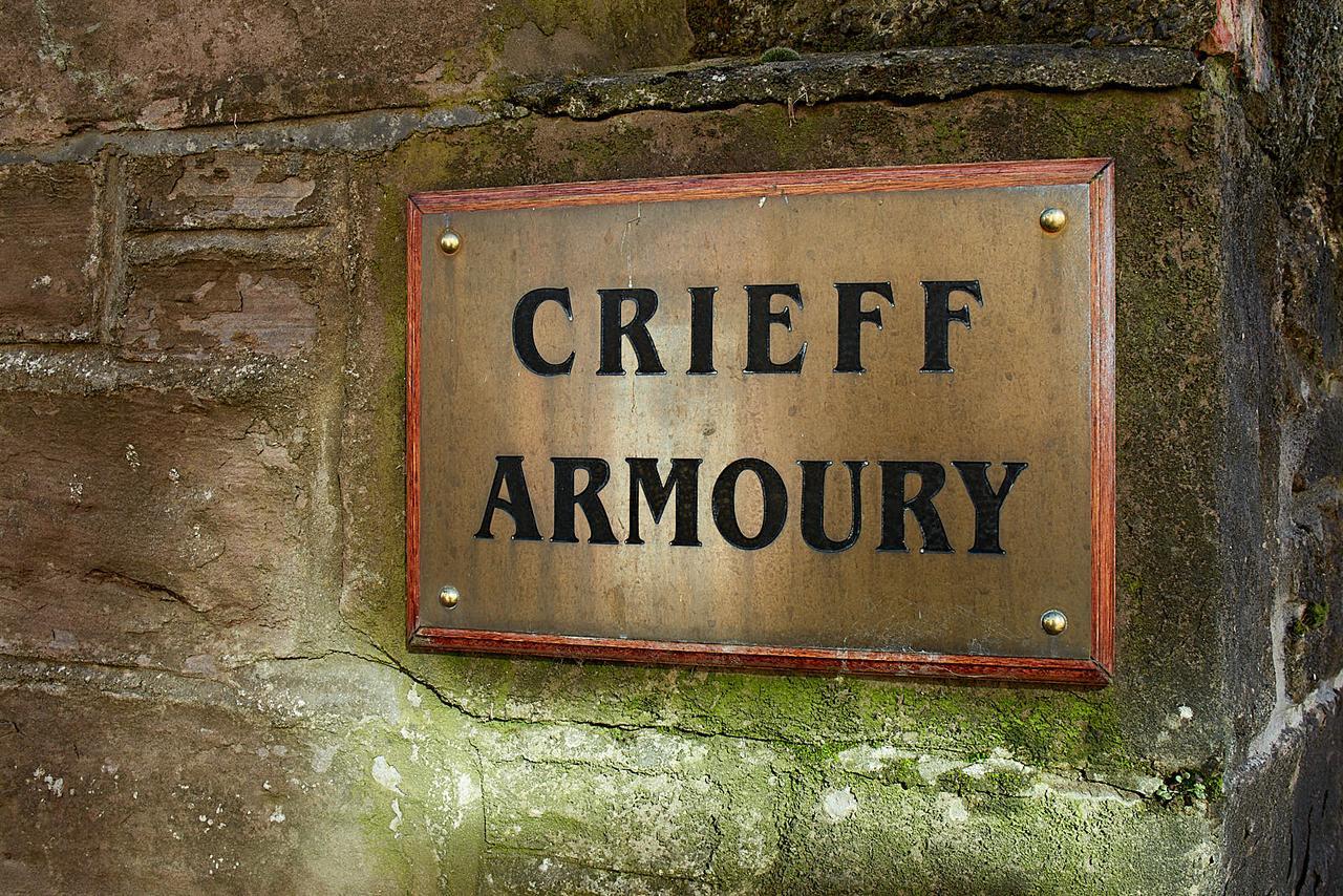 Crieff Armoury Apartment Exterior foto